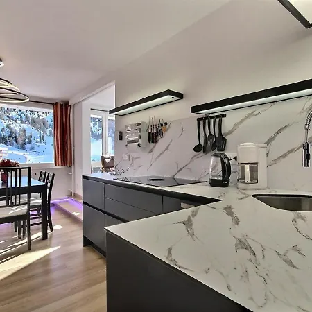 Magnifique Renove, Balcon, Wi-fi, - Fr-1-455-47 アパート *